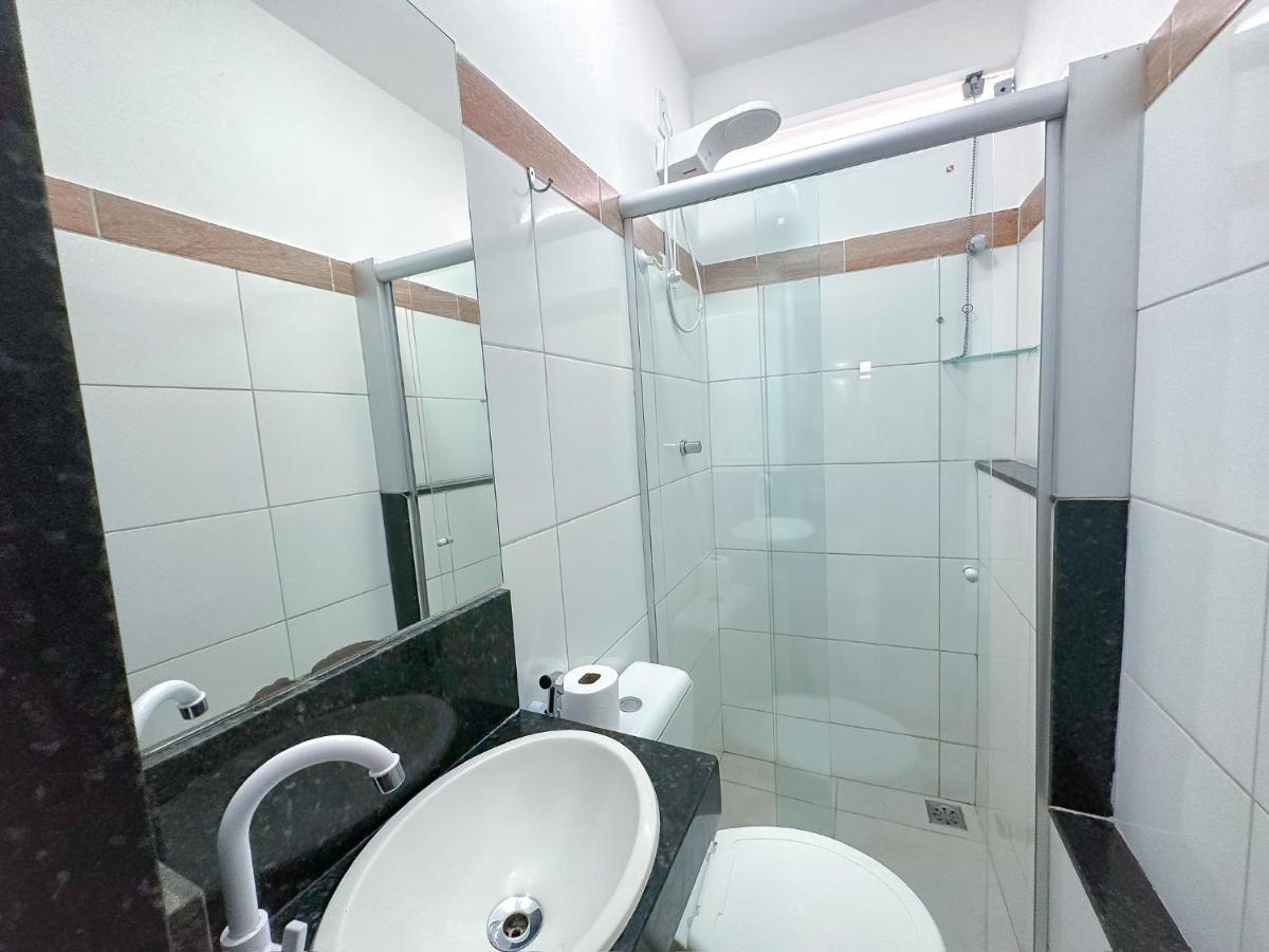 Confortavel No Centro De Apartment Caratinga